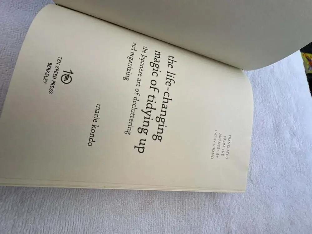 The Life-Changing Magic of Tidying Up: The Japanese Art of Decluttering and Orga